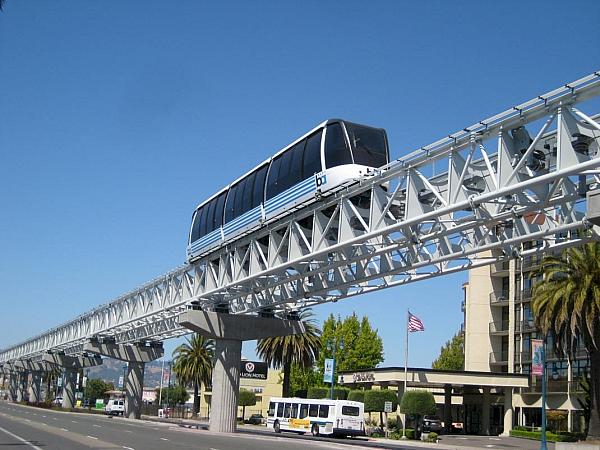 Oakland Airport Connector01