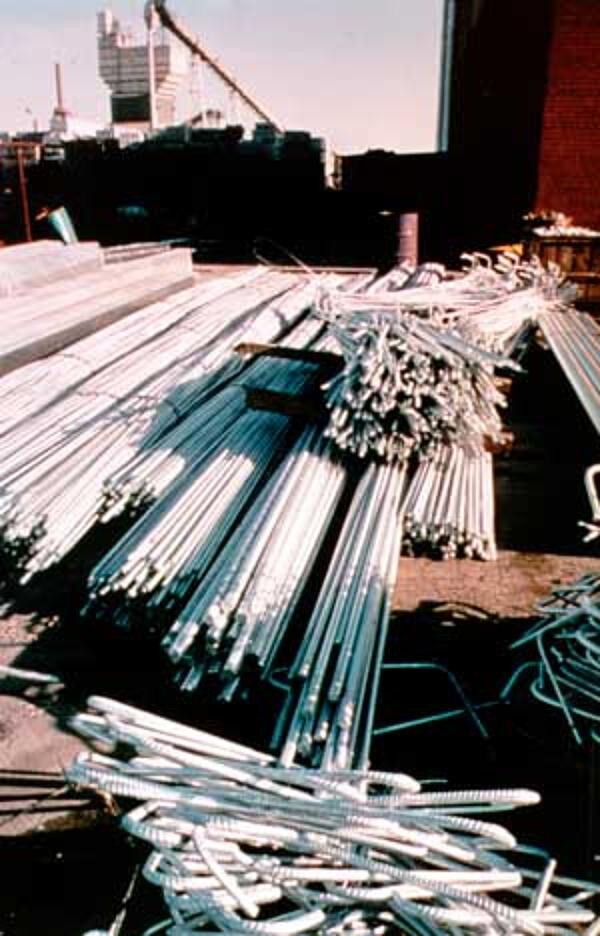 How to store galvanized rebar