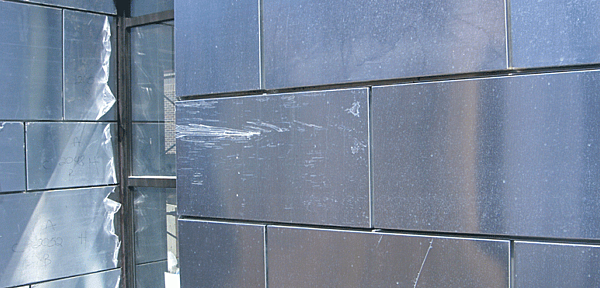 Zinc-coated blocks used for building construction