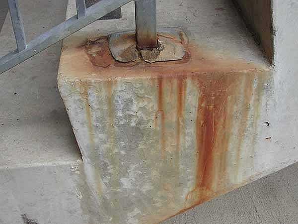 Rust bleed concrete