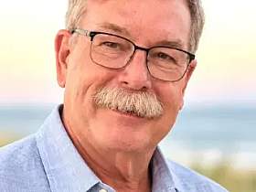 Tom Obit